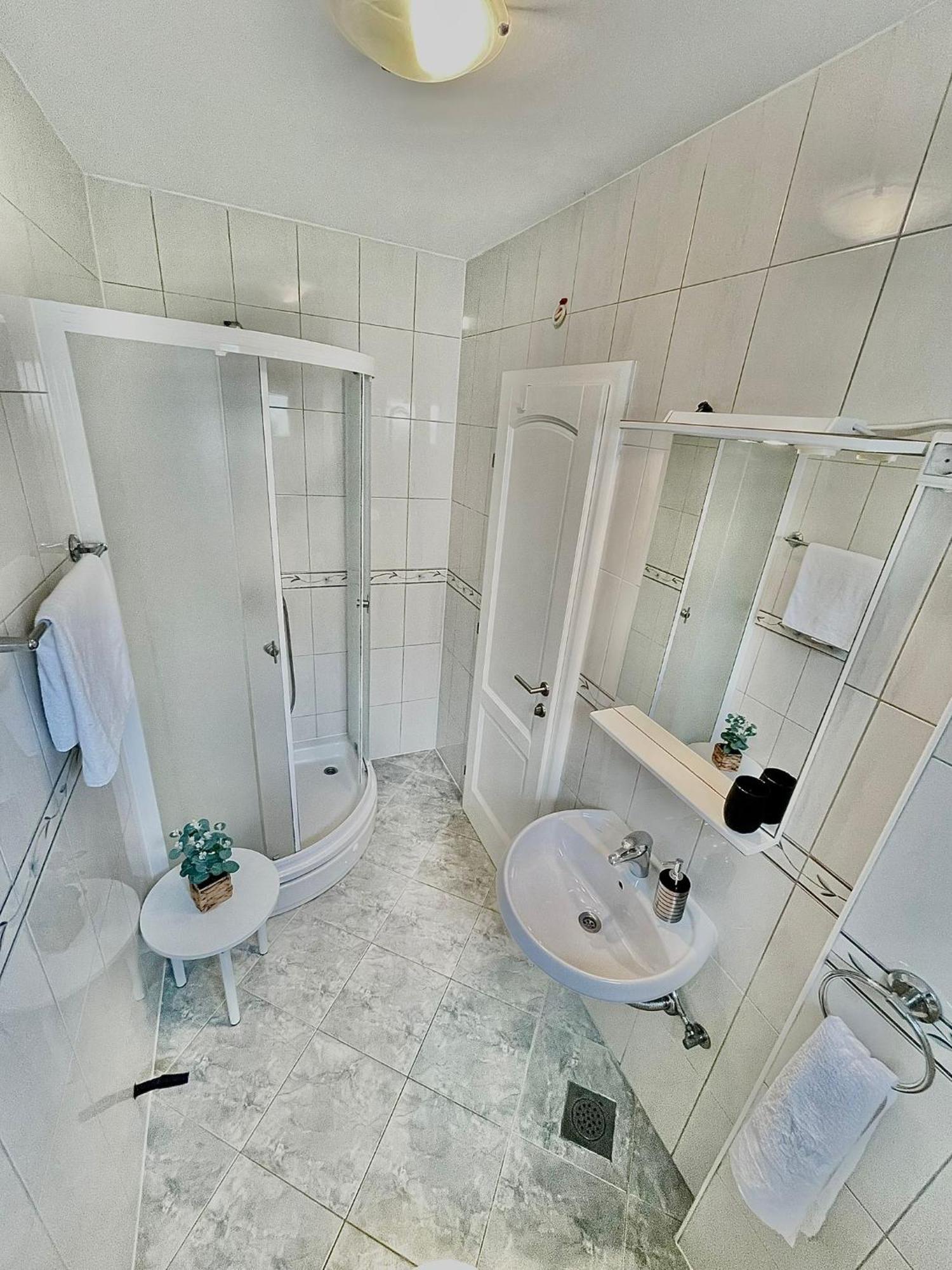 Apartments Katara Brela Εξωτερικό φωτογραφία